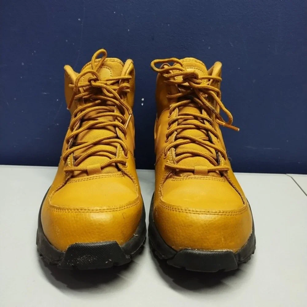 Nike Manoa Leather Wheat (GS) High Top Boots Youth 6 Brown Black BQ5372-700‎ EUC